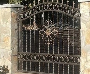 Secții de gard